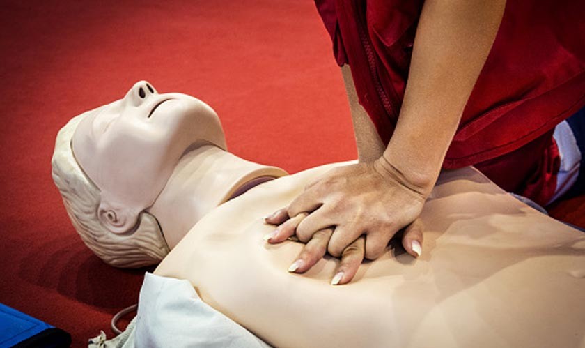 5 Reasons Why You Should Learn CPR