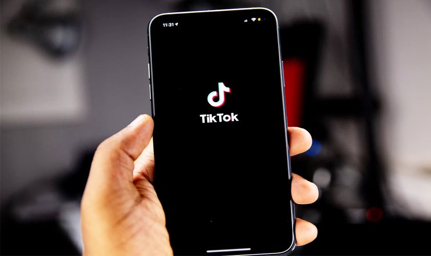 TikTok is testing a new tipping feature